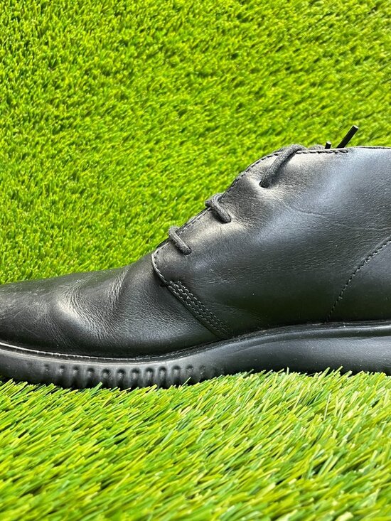Cole Haan 2.Zerogrand Mens Size 9.5 Black Classic Leather Ankle Chukka Boots main image 10